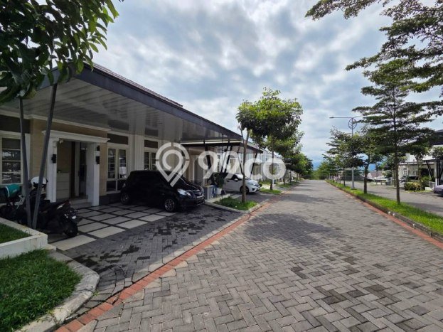 Rumah Strategis Modern Lb 80m2 di Kedungkandang, Malang Rumah Strategis Modern Lb 80m2 di Kedungkandang, Malang