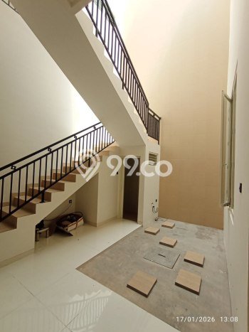 Rumah Luxury Modern Tanpa Renovasi di Tidar Malang Rumah Luxury Modern Tanpa Renovasi di Tidar Malang