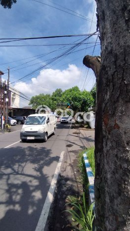 Komersial Bagus Dijual LB 300m2 Lokasi Strategis Malang Area Cocok untuk Berbisnis Komersial Bagus Dijual LB 300m2 Lokasi Strategis Malang Area Cocok untuk Berbisnis