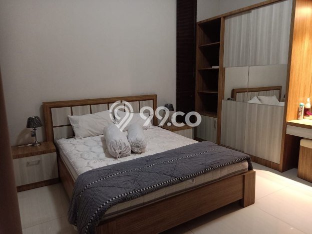 Hunian Mewah LB 360m2 Siap Pakai Desain Elegan di Araya, Malang Hunian Mewah LB 360m2 Siap Pakai Desain Elegan di Araya, Malang