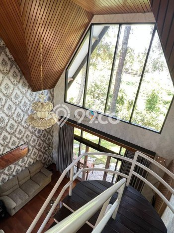 LOKASI STRATEGIS! Vila di , Area 601m2m², Lingkungan Prima LOKASI STRATEGIS! Vila di , Area 601m2m², Lingkungan Prima