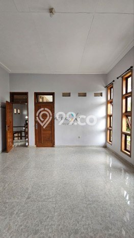 For Sale! Luxury House LT 588m2 Desain Modern di Soekarno Hatta For Sale! Luxury House LT 588m2 Desain Modern di Soekarno Hatta
