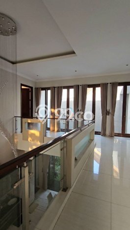 Jual Rumah Mewah Megah Dengan View Eksklusif di Araya, Malang Jual Rumah Mewah Megah Dengan View Eksklusif di Araya, Malang