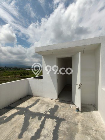 Dijual Rumah 2 Kamar Lokasi Strategis Nyaman dan Strategis di Karangploso Dijual Rumah 2 Kamar Lokasi Strategis Nyaman dan Strategis di Karangploso