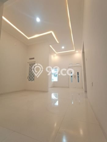Rumah Modern 3 Kamar LT 135m2 di Soekarno Hatta Rumah Modern 3 Kamar LT 135m2 di Soekarno Hatta
