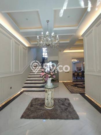 Ready to Use! Luxury House LT 216m2 Desain Modern di Soekarno Hatta Ready to Use! Luxury House LT 216m2 Desain Modern di Soekarno Hatta