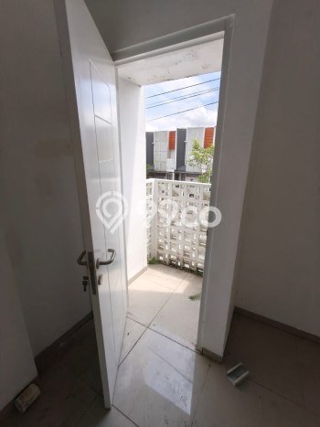 Dijual Rumah 2 Kamar Lokasi Strategis Nyaman dan Strategis di Karangploso Dijual Rumah 2 Kamar Lokasi Strategis Nyaman dan Strategis di Karangploso