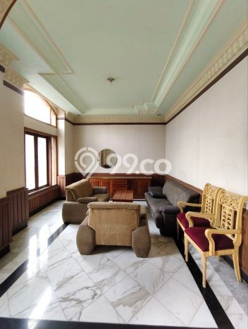 Hunian Mewah LB 1500m2 Siap Huni Desain Elegan di Araya, Malang Hunian Mewah LB 1500m2 Siap Huni Desain Elegan di Araya, Malang