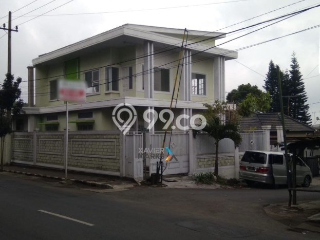 Rumah Modern 5 KT LT 268m2 di Batu Rumah Modern 5 KT LT 268m2 di Batu