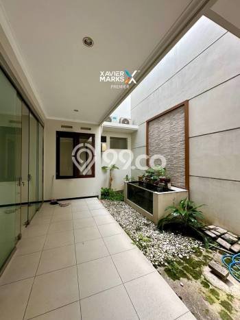 For Sale! Premium House LT 240m2 Desain Elegan di Araya For Sale! Premium House LT 240m2 Desain Elegan di Araya