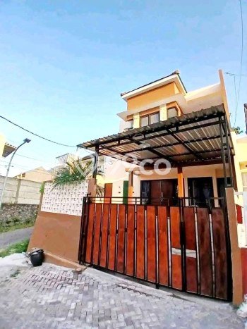 Rumah Luas Asri 3 KT Siap Huni di Batu Malang Rumah Luas Asri 3 KT Siap Huni di Batu Malang