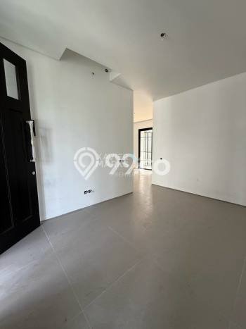 Hunian Elit LB 150m2 Siap Pakai Desain Elegan di Villa Puncak Tidar, Malang Hunian Elit LB 150m2 Siap Pakai Desain Elegan di Villa Puncak Tidar, Malang
