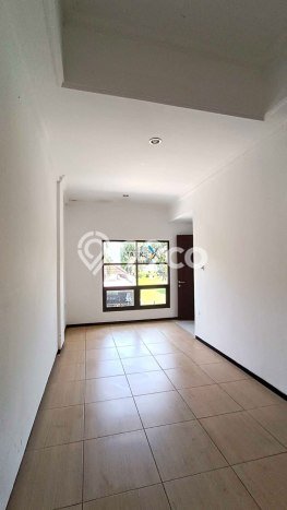 Rumah Mewah LB 360m2 Siap Huni Desain Elegan di Araya, Malang Rumah Mewah LB 360m2 Siap Huni Desain Elegan di Araya, Malang