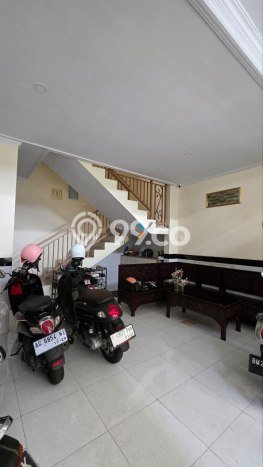 Unit Kost Dijual di Lowokwaru dengan 22 Kamar Tidur & Luas Bangunan 600m2 Unit Kost Dijual di Lowokwaru dengan 22 Kamar Tidur & Luas Bangunan 600m2