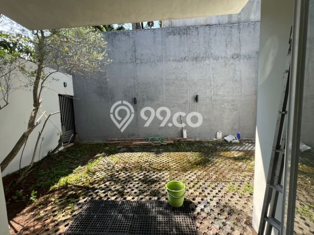 Dijual Rumah Luas Megah Dengan View Cantik di Bintaro, Jakarta Selatan Dijual Rumah Luas Megah Dengan View Cantik di Bintaro, Jakarta Selatan