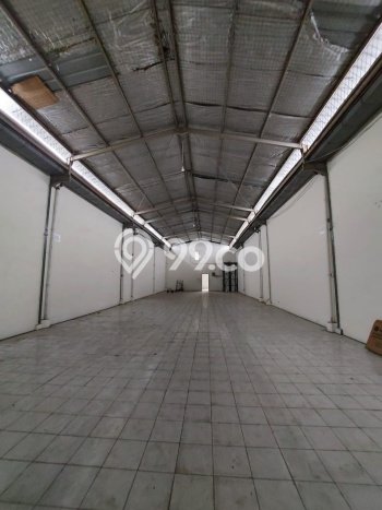 Unit Gudang Dijual di Jakarta Utara LT 415m2 & LB 1000m2 Unit Gudang Dijual di Jakarta Utara LT 415m2 & LB 1000m2