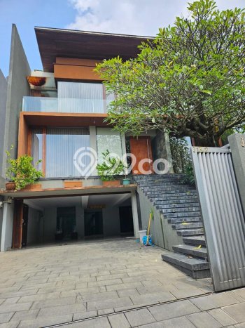 For Sale! Premium House LT 407m2 Desain Modern di Puri Indah For Sale! Premium House LT 407m2 Desain Modern di Puri Indah