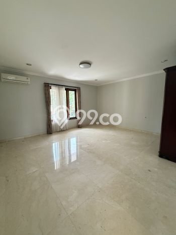 Rumah Elit Modern Siap Huni di Pondok Indah Jakarta Selatan Rumah Elit Modern Siap Huni di Pondok Indah Jakarta Selatan