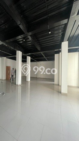 Ruko Dijual di Jakarta Utara LT 276m2 & LB 1200m2 Lokasi Terbaik! Ruko Dijual di Jakarta Utara LT 276m2 & LB 1200m2 Lokasi Terbaik!