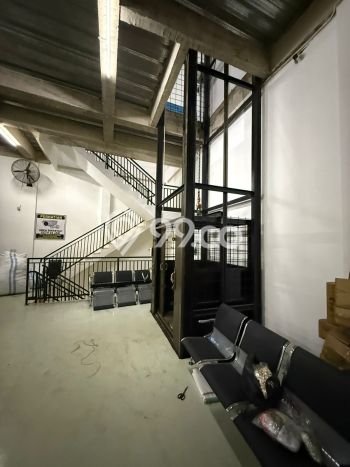 Disewakan Gudang komersial di Cengkareng luas bangunan 700m2 Disewakan Gudang komersial di Cengkareng luas bangunan 700m2