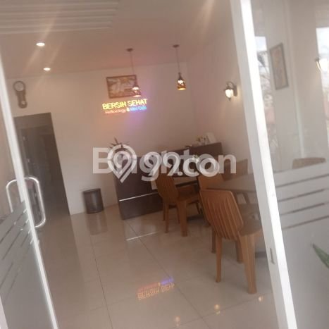 Area Ramai! Ruko Dijual di Medan Selayang untuk Bisnis Luas Bangunan 192m2 Area Ramai! Ruko Dijual di Medan Selayang untuk Bisnis Luas Bangunan 192m2