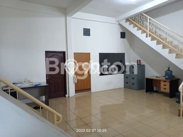 Unit Ruko Dijual di Medan LT 240m2 & LB 384m2 Unit Ruko Dijual di Medan LT 240m2 & LB 384m2