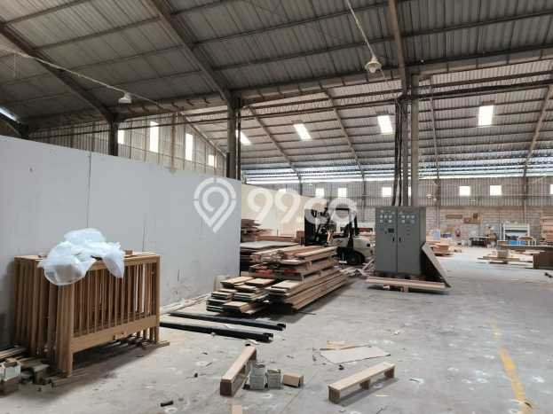 Lokasi Strategis! Dijual Gudang Bisnis di Batealit, Jepara Kondisi Baik Lokasi Strategis! Dijual Gudang Bisnis di Batealit, Jepara Kondisi Baik