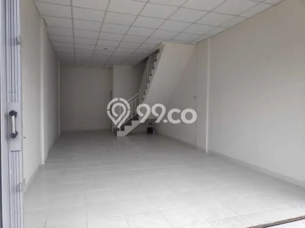 Lokasi Strategis! Dijual Ruko Bisnis di Semarang Utara, Semarang Kondisi Bagus Lokasi Strategis! Dijual Ruko Bisnis di Semarang Utara, Semarang Kondisi Bagus