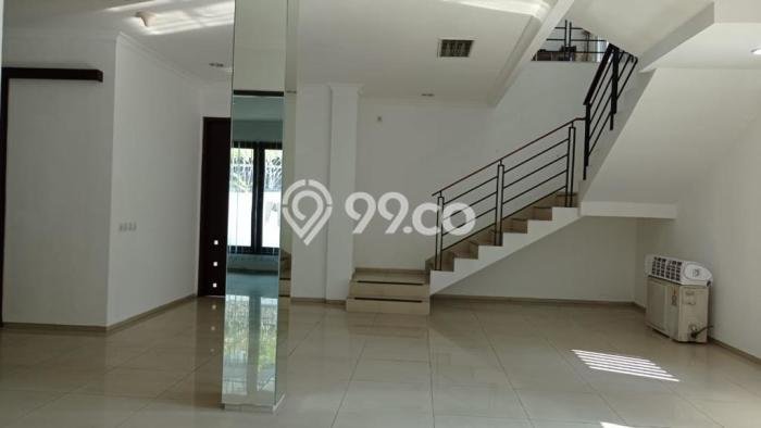 Investasi Masa Depan 4 Kamar Tidur Akses Dekat di Kawasan Prospektif Semarang Tengah, Semarang Investasi Masa Depan 4 Kamar Tidur Akses Dekat di Kawasan Prospektif Semarang Tengah, Semarang