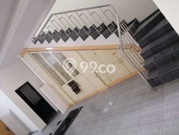 Rumah Cantik Siap Huni Di Semarang Tengah Luas 350m2 Aman Rumah Cantik Siap Huni Di Semarang Tengah Luas 350m2 Aman