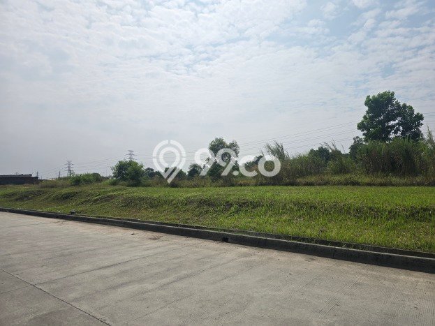 Tanah Komersial Dijual di Karawang Barat Karawang 7832m2 Tanah Komersial Dijual di Karawang Barat Karawang 7832m2