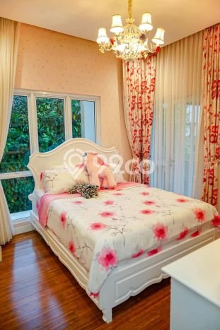 Hunian Elit LB 600m2 Siap Huni Desain Elegan di Sentul City, Bogor Hunian Elit LB 600m2 Siap Huni Desain Elegan di Sentul City, Bogor