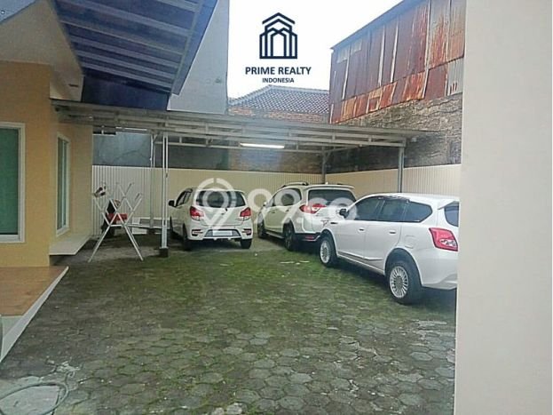 Dijual Rumah Mewah Megah Dengan View Cantik di Bintaro, Jakarta Selatan Dijual Rumah Mewah Megah Dengan View Cantik di Bintaro, Jakarta Selatan