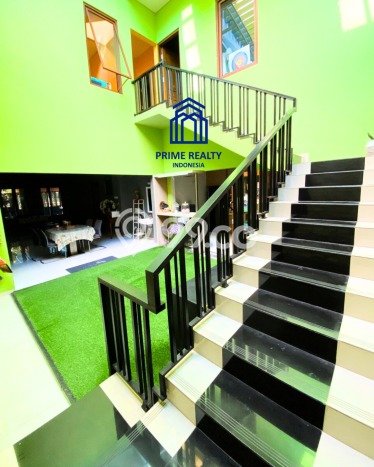 Rumah Strategis Minimalis Lb 310m2 di Pondok Aren, Tangerang Selatan Rumah Strategis Minimalis Lb 310m2 di Pondok Aren, Tangerang Selatan