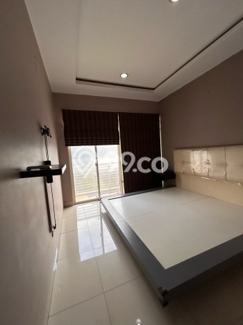 Jual Rumah Luas Megah Dengan View Eksklusif di Cengkareng Barat, Jakarta Barat Jual Rumah Luas Megah Dengan View Eksklusif di Cengkareng Barat, Jakarta Barat