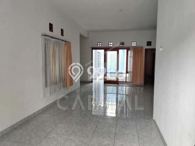 Jual Rumah Strategis Bagus Punya 3 KT di Batununggal Bandung - Jual Rumah Strategis Bagus Punya 3 KT di Batununggal Bandung -