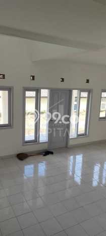 LIMITED OFFER! Rumah Berkualitas area , LT 500m2m² Bangunan 350m2m² LIMITED OFFER! Rumah Berkualitas area , LT 500m2m² Bangunan 350m2m²