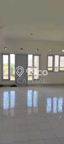 LIMITED OFFER! Rumah Berkualitas area , LT 500m2m² Bangunan 350m2m² LIMITED OFFER! Rumah Berkualitas area , LT 500m2m² Bangunan 350m2m²
