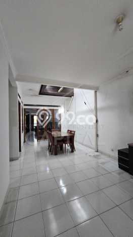 Rumah Luas Asri 4 KT Siap Pakai di Bandung Kota Bandung Rumah Luas Asri 4 KT Siap Pakai di Bandung Kota Bandung