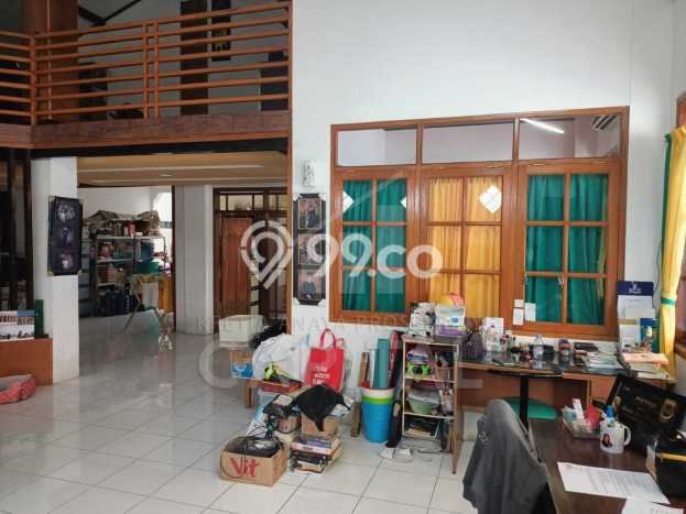 For Sale Rumah 4 Kamar Lokasi Strategis Bagus dan Strategis di Antapani For Sale Rumah 4 Kamar Lokasi Strategis Bagus dan Strategis di Antapani