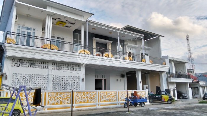 HUNIAN BERKELAS! Rumah Exclusive Balikpapan Tengah, Balikpapan, LT 375m2m² Luas Bangunan 600m2m² HUNIAN BERKELAS! Rumah Exclusive Balikpapan Tengah, Balikpapan, LT 375m2m² Luas Bangunan 600m2m²