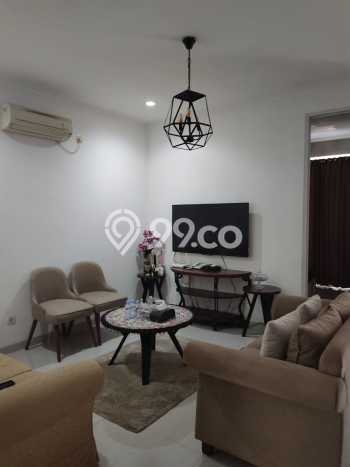 Dijual Rumah Luas Elegan Dengan View Cantik di Pangkalan Jati, Depok Dijual Rumah Luas Elegan Dengan View Cantik di Pangkalan Jati, Depok