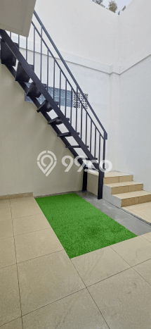 Lokasi terbaik! Rumah siap huni disewakan di Jagakarsa LB 204m2 Lokasi terbaik! Rumah siap huni disewakan di Jagakarsa LB 204m2