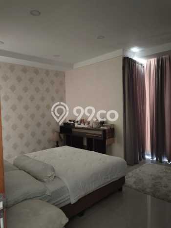 Dijual Rumah Luas Elegan Dengan View Cantik di Pangkalan Jati, Depok Dijual Rumah Luas Elegan Dengan View Cantik di Pangkalan Jati, Depok