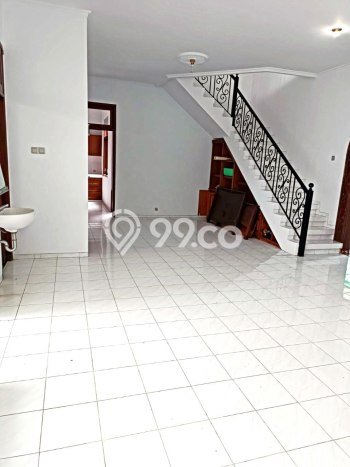 Disewakan Rumah Murah di Soekarno Hatta Malang Punya 5 Kamar Tidur Disewakan Rumah Murah di Soekarno Hatta Malang Punya 5 Kamar Tidur