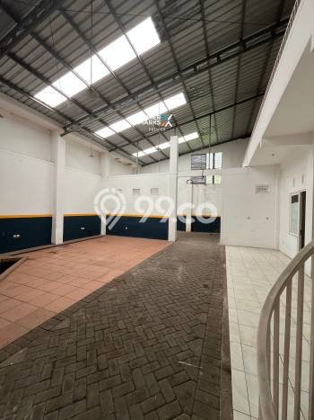 Dijual! Gudang di Cemorokandang Malang LT 370m2 / LB 500m2 Kawasan Bisnis Dijual! Gudang di Cemorokandang Malang LT 370m2 / LB 500m2 Kawasan Bisnis