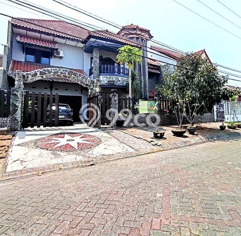 For Sale! Premium House LT 424m2 Desain Elegan di Araya For Sale! Premium House LT 424m2 Desain Elegan di Araya