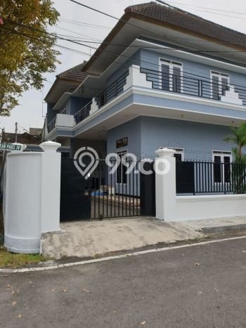 Jarang Ada! Rumah Sewa 20 Kamar Bagus Siap Huni Tunjungsekar Jarang Ada! Rumah Sewa 20 Kamar Bagus Siap Huni Tunjungsekar