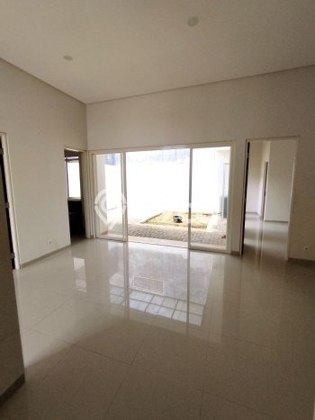 EXCLUSIVE OFFER! Rumah kawasan Dieng, 2 KM, Lingkungan Elite, Luas 170m² Bangunan 90m² EXCLUSIVE OFFER! Rumah kawasan Dieng, 2 KM, Lingkungan Elite, Luas 170m² Bangunan 90m²