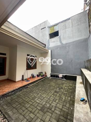 Ready to Use! Premium House LT 249m2 Desain Elegan di Tunggulwulung Ready to Use! Premium House LT 249m2 Desain Elegan di Tunggulwulung